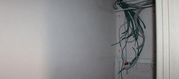 257m² Commercial property in Ponsacco, Italy No. 372695 11