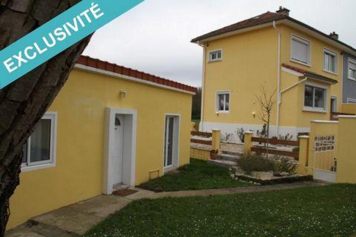 3 bedrooms House in Champlan, France No. 22808