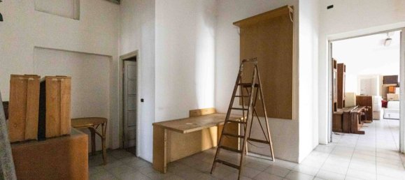 2 bedrooms Apartment in Carugo, Italy No. 341530 39