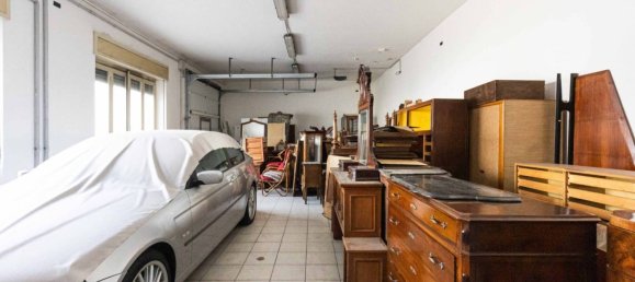 2 bedrooms Apartment in Carugo, Italy No. 341530 37