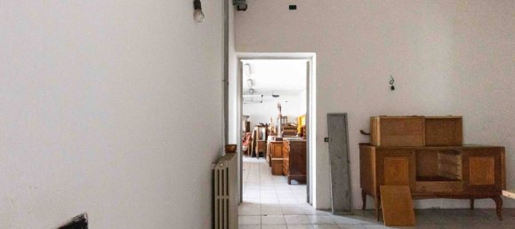 2 bedrooms Apartment in Carugo, Italy No. 341530 40