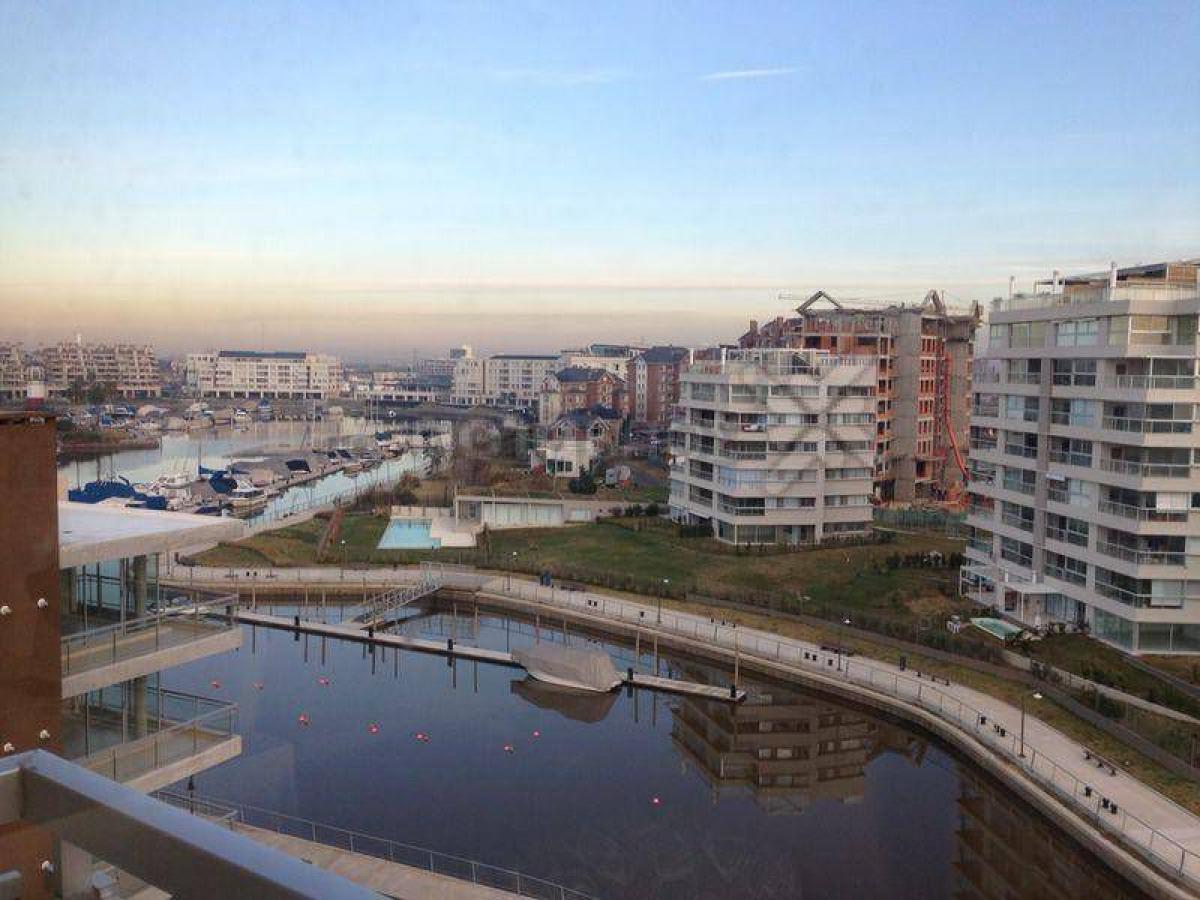 Studio in Tigre, Argentina, Nr. 2434