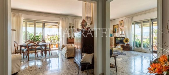 2 bedrooms Penthouse in Florence, Italy No. 110311 12