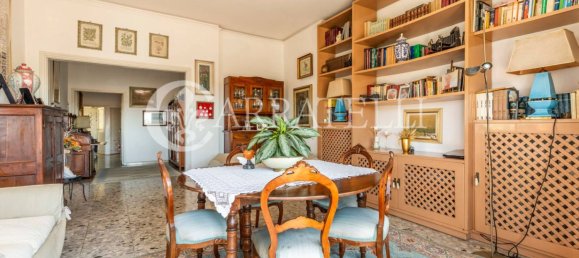 2 bedrooms Penthouse in Florence, Italy No. 110311 17