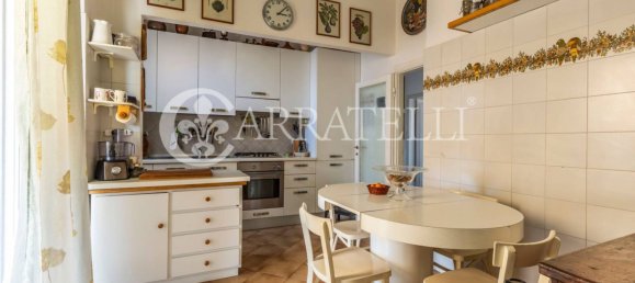 2 bedrooms Penthouse in Florence, Italy No. 110311 22