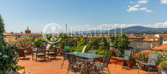 2 bedrooms Penthouse in Florence, Italy No. 110311 6