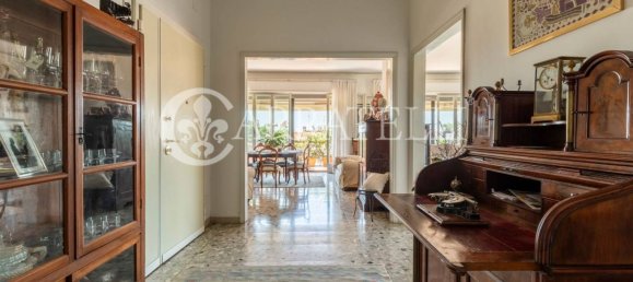 2 bedrooms Penthouse in Florence, Italy No. 110311 13