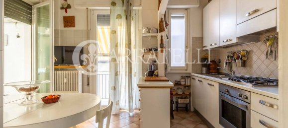 2 bedrooms Penthouse in Florence, Italy No. 110311 21