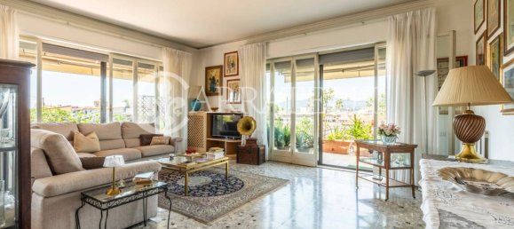 2 bedrooms Penthouse in Florence, Italy No. 110311 10