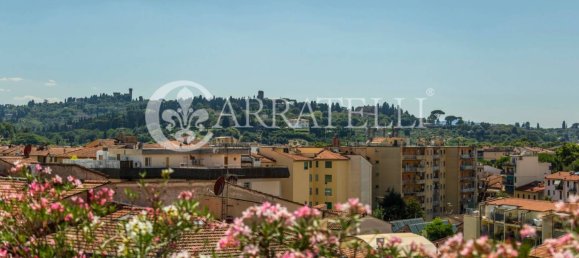 2 bedrooms Penthouse in Florence, Italy No. 110311 29
