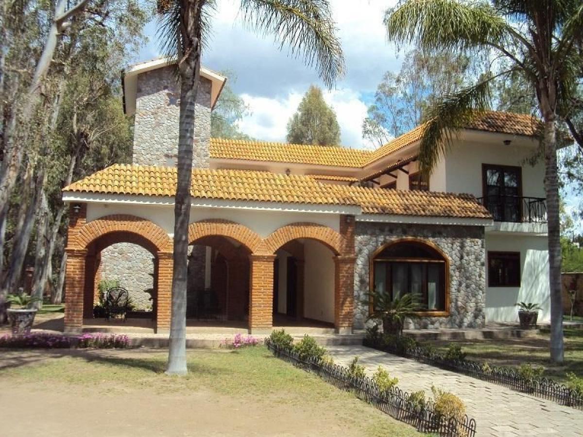 4 bedrooms House in San Luis Potosi, Mexico No. 170732