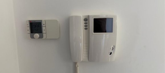 3-salle Appartement à Bari, Italy No. 235644 23