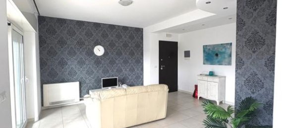 3-salle Appartement à Bari, Italy No. 235644 9
