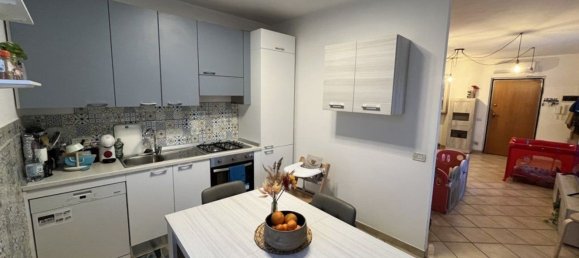 Casa de 6 habitaciónes en Massa, Italy No. 107691 10