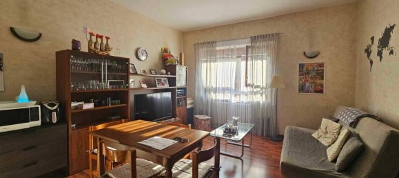 3 rooms Apartment in Pinerolo, Italy No. 30633 2