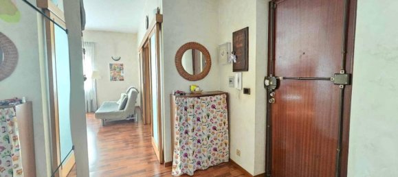 3 rooms Apartment in Pinerolo, Italy No. 30633 10