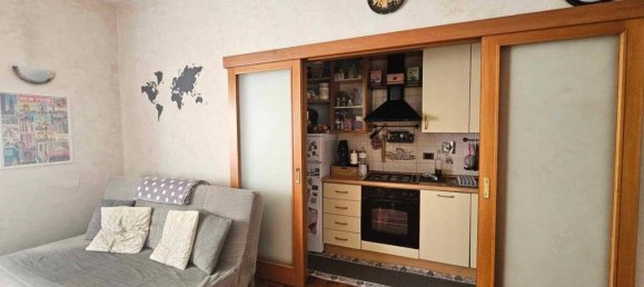 3 rooms Apartment in Pinerolo, Italy No. 30633 8