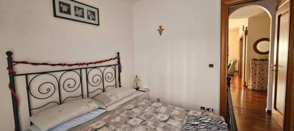 3 rooms Apartment in Pinerolo, Italy No. 30633 9