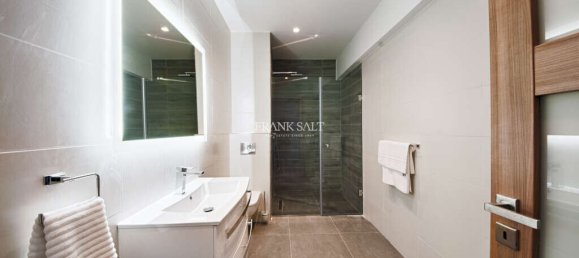 Apartamento T2 em Sliema, Malta N.º 9428 5