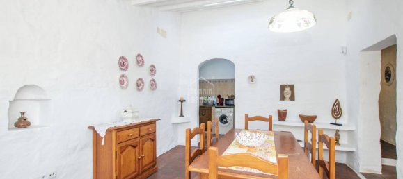 Villa de 4 dormitorios en Mahon, Spain No. 5178 7