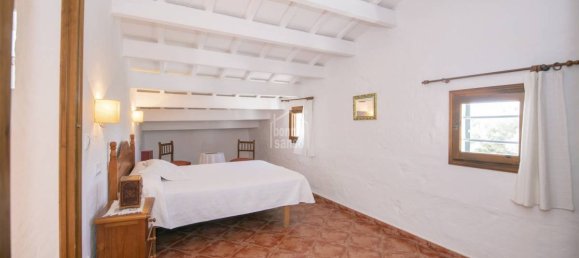 Villa de 4 dormitorios en Mahon, Spain No. 5178 20