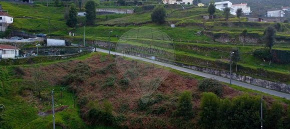 Terrain à Roriz, Portugal 1760m² No. 56680 8