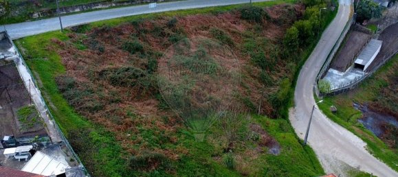 Terrain à Roriz, Portugal 1760m² No. 56680 10