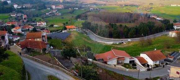 Terrain à Roriz, Portugal 1760m² No. 56680 11