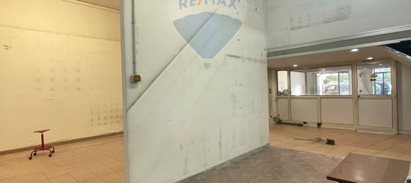 2-Zimmer Gewerbliche Immobilie in Bari, Italy, Nr. 208957 14