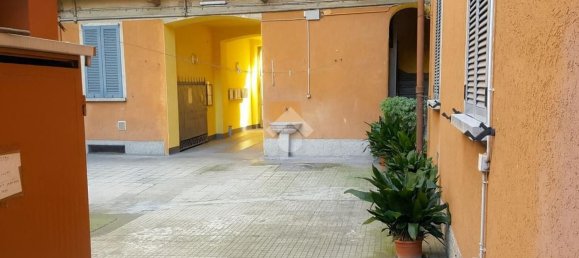 2 bedrooms Apartment in Milan, Italy No. 364994 5