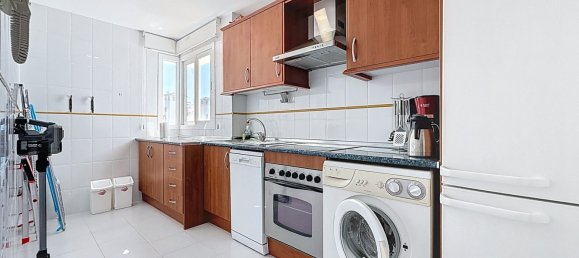 2 bedrooms Penthouse in Malaga, Spain No. 143813 17