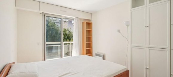 2 bedrooms Apartment in Paris, France No. 312331 11