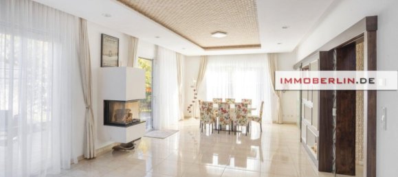 6 rooms Villa in Rudow, Germany No. 51797 9