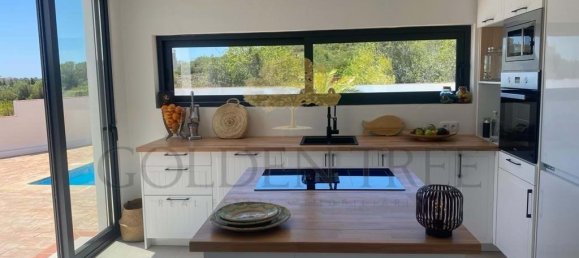 3 bedrooms Villa in Faro, Portugal No. 108111 5