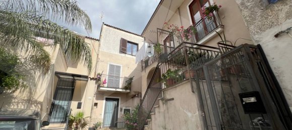 2-Zimmer Wohnung in Sant'Anastasia, Italy, Nr. 24062 10