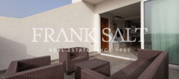 Пентхаус с 2 спальнями в Burmarrad, Мальта № 7163 2