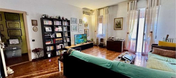 3 bedrooms Apartment in San Genesio ed Uniti, Italy No. 372535 8