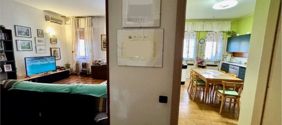3 bedrooms Apartment in San Genesio ed Uniti, Italy No. 372535 6