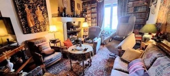 4 bedrooms House in Veuzain-sur-Loire, France No. 303784 3