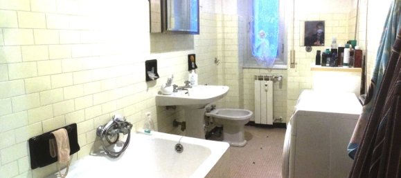 Studio in Genoa, Italy No. 35866 8