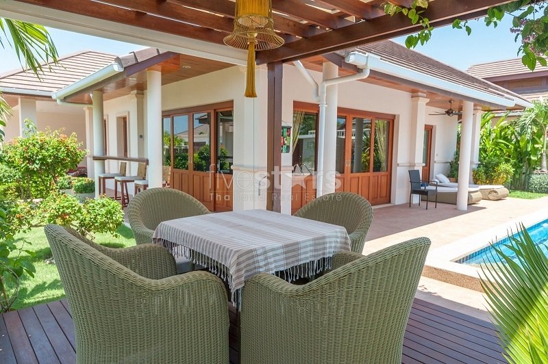 3 bedrooms Cafe / restaurant in Hua Hin, Thailand No. 7620