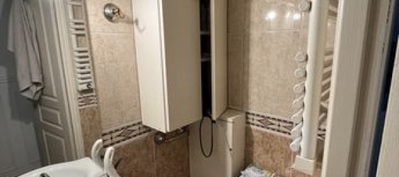 Studio in Paris, France No. 314859 2