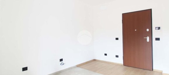 Квартира с 3 комнатами в Альба Адриатика, Италия № 287724 5