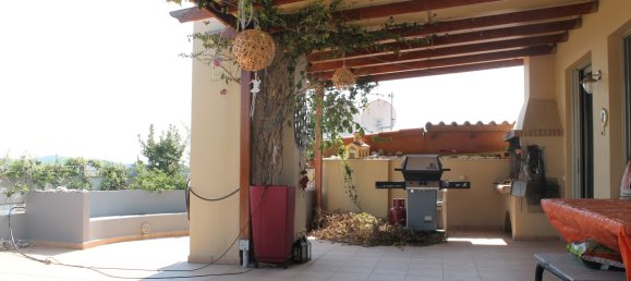 3 bedrooms Property in Athens, Greece No. 6362 2