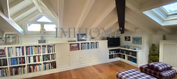 3 rooms Duplex in Alzate Brianza, Italy No. 188102 30