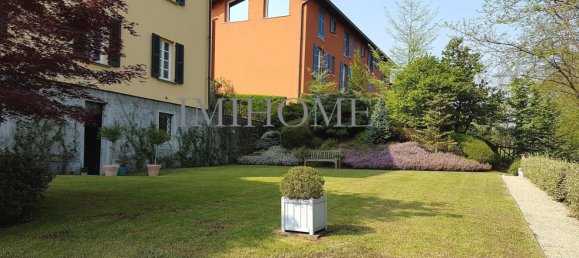 3 rooms Duplex in Alzate Brianza, Italy No. 188102 4