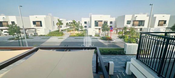 Moradia em banda T3 em Yas Island, UAE N.º 39168 22