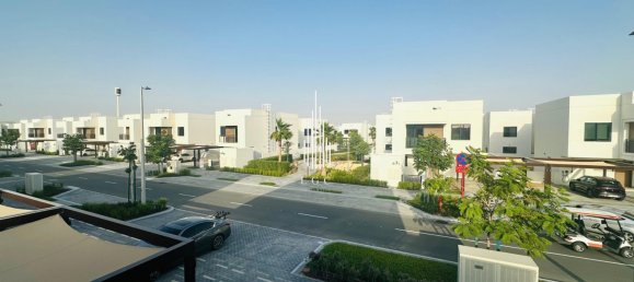 Moradia em banda T3 em Yas Island, UAE N.º 39168 23