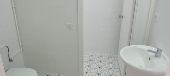 Gewerbliche Immobilie in Santa Cruz de Tenerife, Spain 92m², Nr. 162310 5