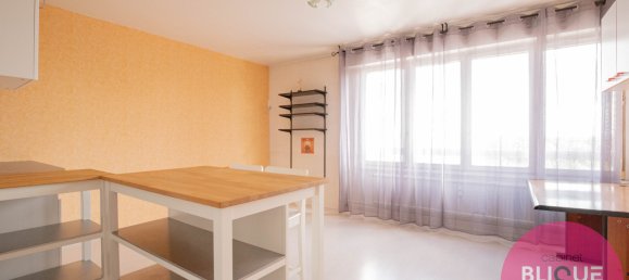 Studio in Nancy, France No. 253844 3